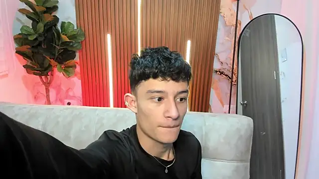 Patrick Howland  online show from February 2026 03:36:01 AM