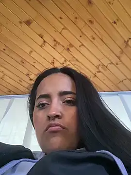 Annie Alicee online show from March 2026 12:34:01 PM