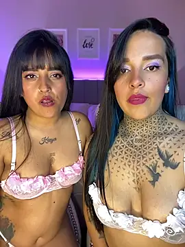 Annie Alicee online show from May 2026 09:09:02 PM