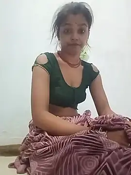 Snapshot of Cut_ikina chatting on August 2026 10:44:02 PM Cut ikina online show from August 2026 10:44:02 PM
