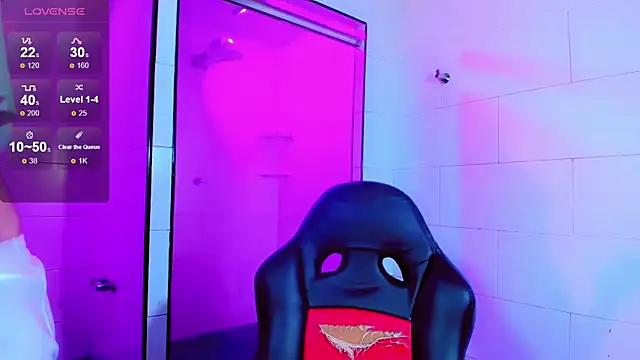 Snapshot of Maddye_Fox chatting on March 2026 07:19:01 PM Maddye Fox online show from March 2026 07:19:01 PM