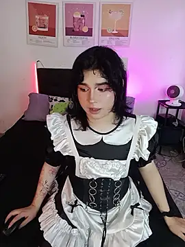 Daniellesins1 online show from February 2026 09:33:01 PM