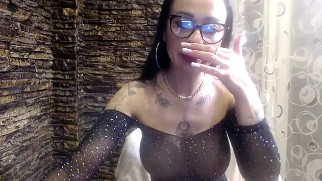 BrianaBloom online show from April 2026 06:10:01 PM