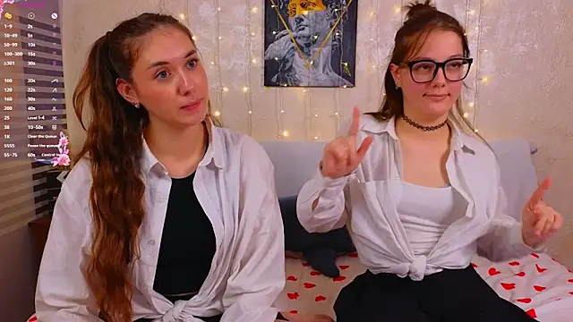 MelanieTwice online show from March 2026 12:12:02 PM