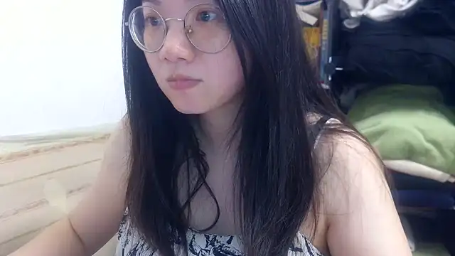 xiaoxiaowan11 online show from March 2026 12:33:02 PM