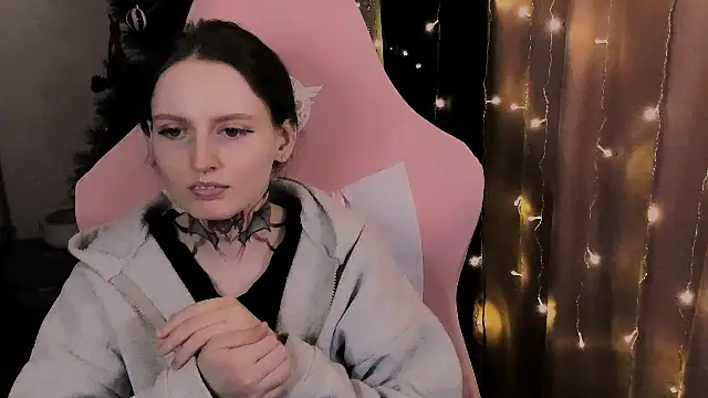 Onyxix online show from February 2026 05:53:01 PM