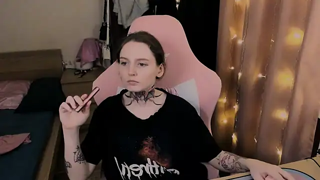 Onyxix online show from March 2026 08:43:01 PM