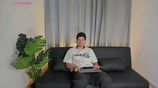 Axel Creed online show from February 2026 08:54:01 PM