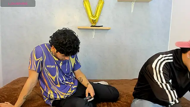 Eliotkinky online show from February 2026 04:48:01 PM