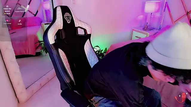 thanier 18 online show from February 2026 07:34:02 PM