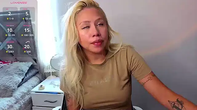 MusaGoldyn online show from April 2026 06:24:02 PM