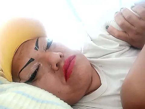 perrit17 online show from March 2026 11:23:02 PM