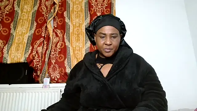 CurvySashia online show from March 2026 12:13:02 AM