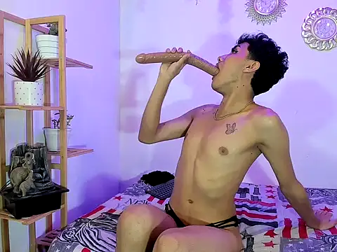 Snover hot2006 online show from March 2026 05:08:02 AM