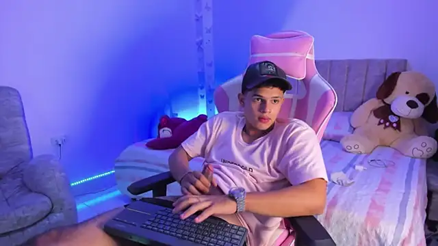 Adrian Prime  online show from April 2026 07:58:02 PM