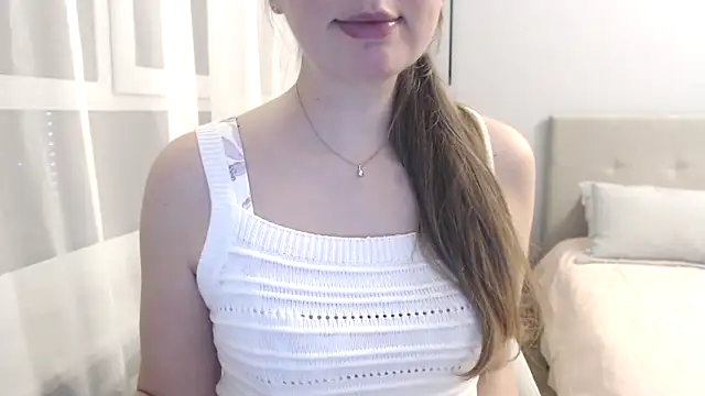 Tasiya online show from April 2026 07:39:02 PM