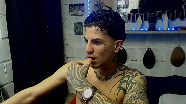 paul-mendezx online show from February 2026 09:19:02 PM