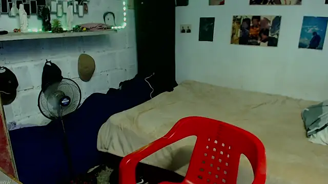 paul-mendezx online show from March 2026 11:31:02 PM