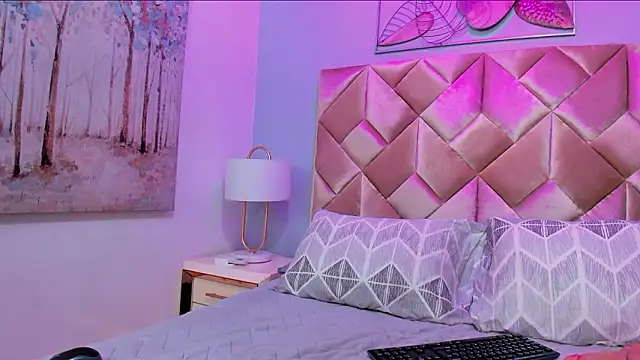 CandyLips 4 online show from March 2026 06:45:02 PM