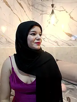 Snapshot of _Nadiiaa chatting on February 2026 01:28:01 PM Nadiiaa online show from February 2026 01:28:01 PM