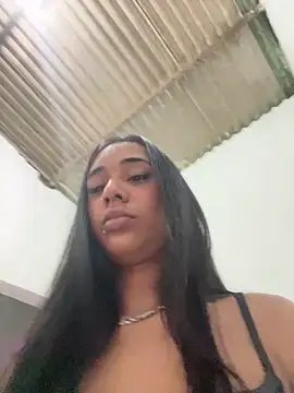 Snapshot of bruxinhadeblairrr chatting on June 2026 11:14:01 PM bruxinhadeblairrr online show from June 2026 11:14:01 PM