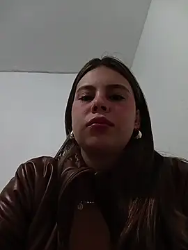 Snapshot of Rouse_24_ chatting on June 2026 11:21:01 PM Rouse 24 online show from June 2026 11:21:01 PM