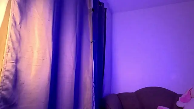 Chinicr18 online show from April 2026 07:59:02 AM