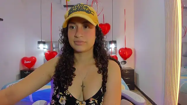 Snapshot of NoaMalak7 chatting on February 2026 07:43:01 PM NoaMalak7 online show from February 2026 07:43:01 PM