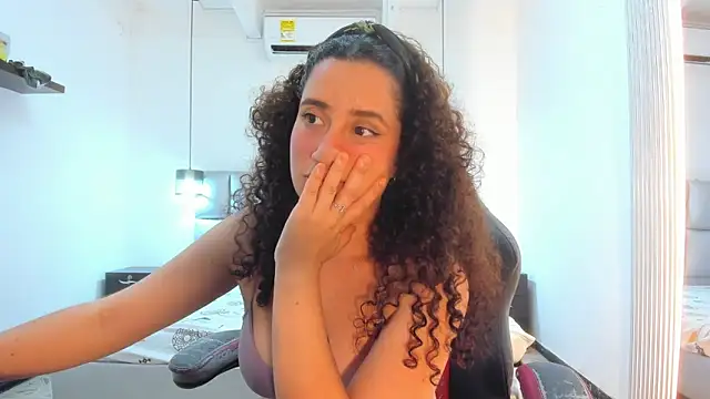 Snapshot of NoaMalak7 chatting on February 2026 08:31:02 PM NoaMalak7 online show from February 2026 08:31:02 PM