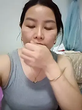 Jennie dogy online show from April 2026 12:21:01 PM