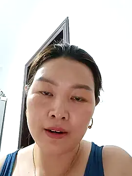 Jennie dogy online show from April 2026 12:27:01 AM