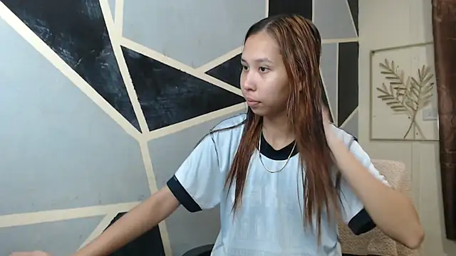 Snapshot of Charming_lexi chatting on April 2026 11:23:01 AM Charming lexi online show from April 2026 11:23:01 AM