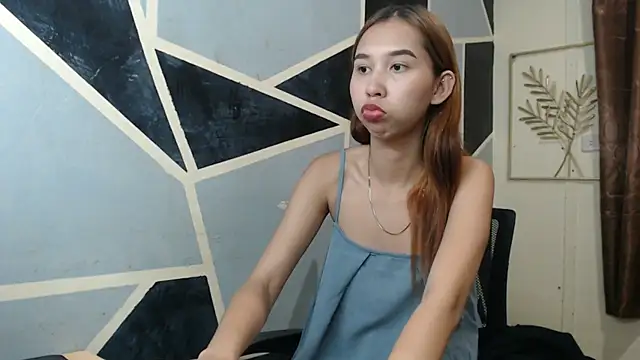 Snapshot of Charming_lexi chatting on May 2026 02:43:01 PM Charming lexi online show from May 2026 02:43:01 PM