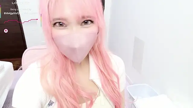 Mia-o0 online show from March 2026 09:27:01 AM