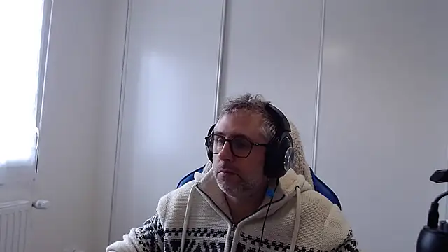 mika3377 online show from February 2026 11:43:02 AM