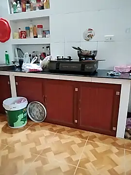 LiilyZi online show from February 2026 03:33:01 AM