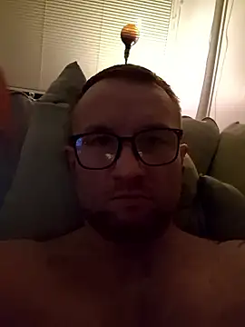 Tommyzzzzzz online show from January 2026 07:06:02 PM