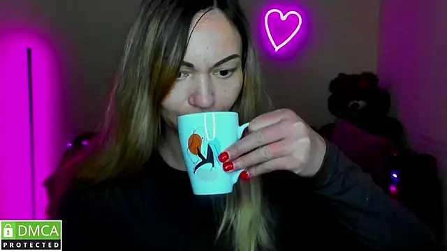 BlondMikey22 online show from February 2026 12:25:01 PM