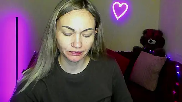 BlondMikey22 online show from March 2026 05:24:02 PM