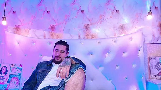 SasshaSpicy online show from April 2026 01:36:02 PM