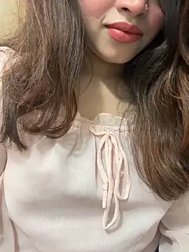 riya sharma11 online show from April 2026 06:57:01 PM