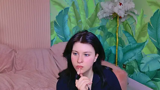 Milana Bold online show from February 2026 08:38:02 PM