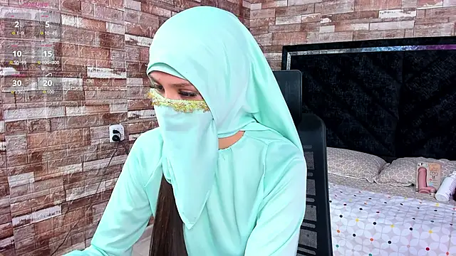 Zully Amin online show from April 2026 12:41:01 AM