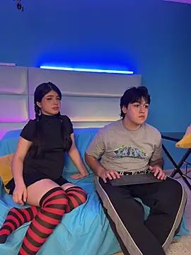 EmilyAndAndrew online show from February 2026 03:46:02 AM