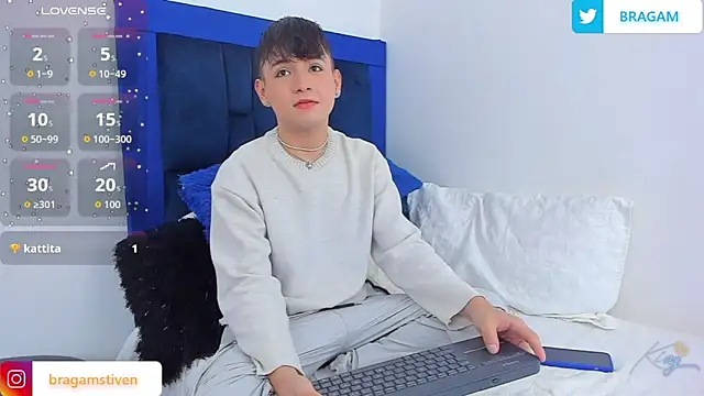 Snapshot of BRAGAM_ chatting on February 2026 08:40:02 AM BRAGAM online show from February 2026 08:40:02 AM