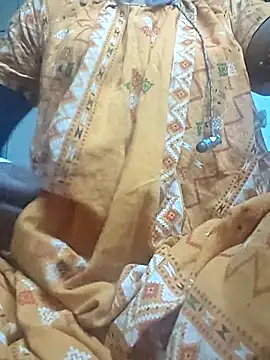 Sweet-runi online show from April 2026 05:32:02 PM