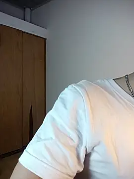 Emmanuel Lust online show from February 2026 12:26:01 PM