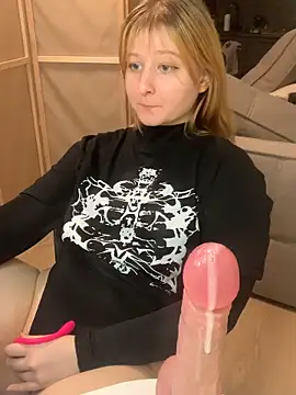 MargoPinky1 online show from June 2026 07:27:01 PM