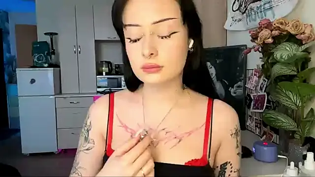 annicefeel online show from February 2026 02:05:01 PM