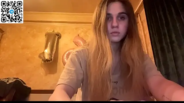 Snapshot of LovelySilk_63 chatting on May 2026 07:30:02 PM LovelySilk 63 online show from May 2026 07:30:02 PM
